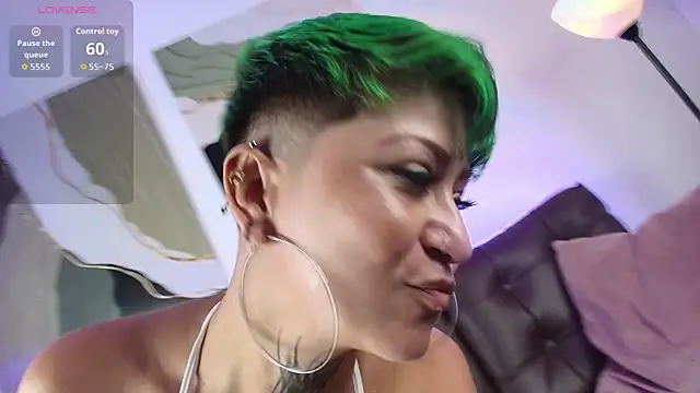 Snapshot of lim_aries chatting on April 29, 2026, 3:43 am lim aries online show from April 29, 2026, 3:43 am