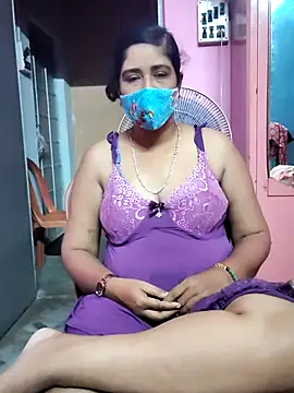 Snapshot of Rulali_44 chatting on June 24, 2026, 2:49 pm Rulali 44 online show from June 24, 2026, 2:49 pm