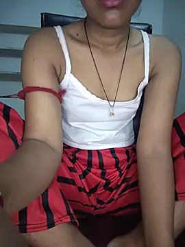 Snapshot of ESHA-LOVE chatting on June 12, 2026, 11:35 pm ESHA-LOVE online show from June 12, 2026, 11:35 pm