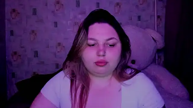 LillyHaigh online show from May 19, 2026, 7:09 pm