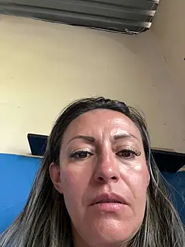 Snapshot of Angel_Nova_ chatting on April 30, 2026, 1:28 pm Angel Nova online show from April 30, 2026, 1:28 pm