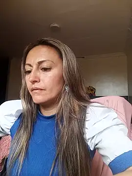 Snapshot of Angel_Nova_ chatting on May 31, 2026, 6:09 pm Angel Nova online show from May 31, 2026, 6:09 pm