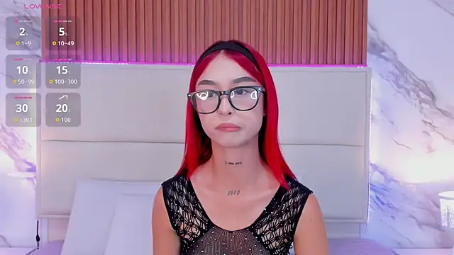 Snapshot of _bella_rossee_ chatting on June 25, 2026, 3:50 am bella rossee online show from June 25, 2026, 3:50 am