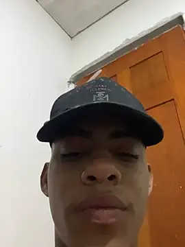 Snapshot of Antonelo_blake chatting on July 15, 2026, 5:23 am Antonelo blake online show from July 15, 2026, 5:23 am