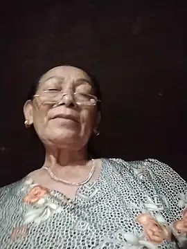 Snapshot of mouth22 chatting on June 5, 2026, 5:47 am mouth22 online show from June 5, 2026, 5:47 am