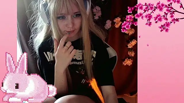Snapshot of AmmiRinn chatting on June 9, 2026, 1:12 pm AmmiRinn online show from June 9, 2026, 1:12 pm