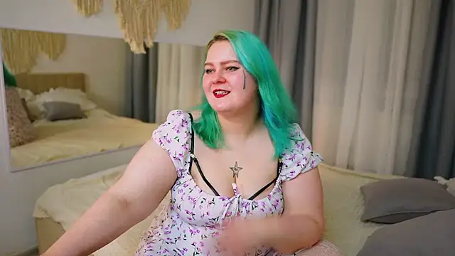 Amelia Skyee online show from July 12, 2026, 9:28 pm