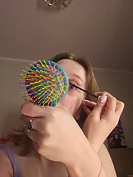 ooopsitscandy online show from July 7, 2026, 6:01 pm