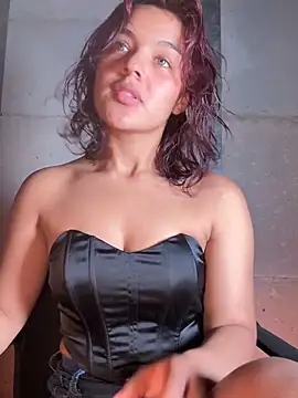 mariannella online show from May 19, 2026, 2:56 pm