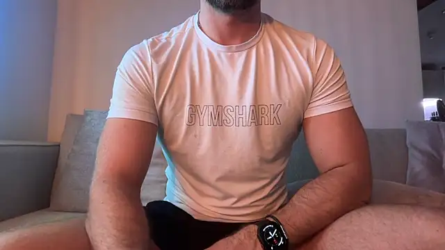 Snapshot of gymshrk chatting on May 20, 2026, 4:40 am gymshrk online show from May 20, 2026, 4:40 am