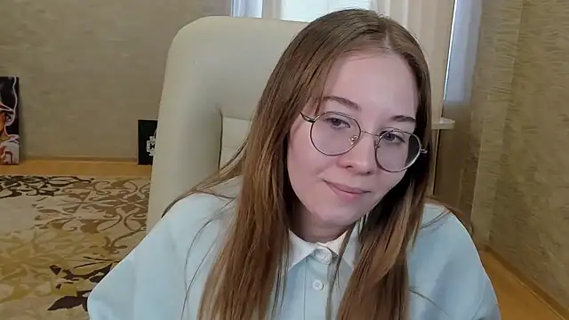 TarraChipman online show from April 29, 2026, 9:57 am