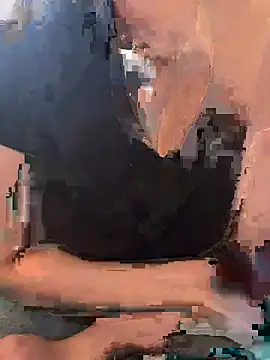 Hot-Hanona online show from May 3, 2026, 1:17 pm