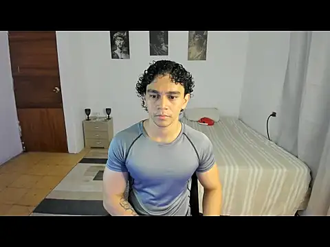 Snapshot of mateo_jack chatting on June 1, 2026, 1:02 pm mateo jack online show from June 1, 2026, 1:02 pm