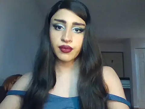 AliceSparkle13 online show from May 19, 2026, 7:42 pm