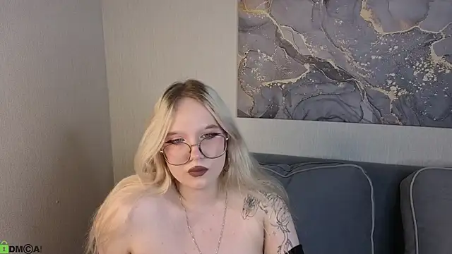 Yungsatou online show from May 7, 2026, 7:47 am