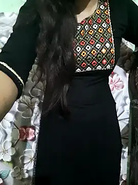 Snapshot of Your_khushi71 chatting on July 4, 2026, 5:52 pm Your khushi71 online show from July 4, 2026, 5:52 pm