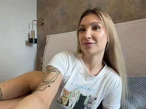 Snapshot of lisonya chatting on July 10, 2026, 9:56 am lisonya online show from July 10, 2026, 9:56 am