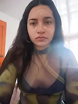 Snapshot of Sky__19 chatting on July 31, 2026, 7:24 pm Sky 19 online show from July 31, 2026, 7:24 pm