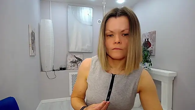 Snapshot of wild_temptation_ chatting on June 3, 2026, 5:10 am wild temptation online show from June 3, 2026, 5:10 am
