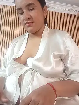 Snapshot of NATY_BUSTOS chatting on May 29, 2026, 1:36 am NATY BUSTOS online show from May 29, 2026, 1:36 am