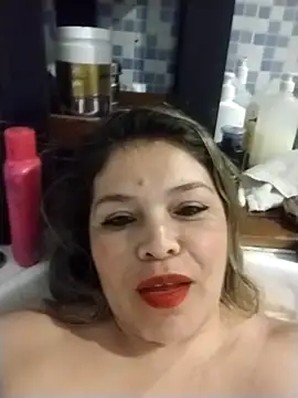 nefertamy online show from May 4, 2026, 4:08 am