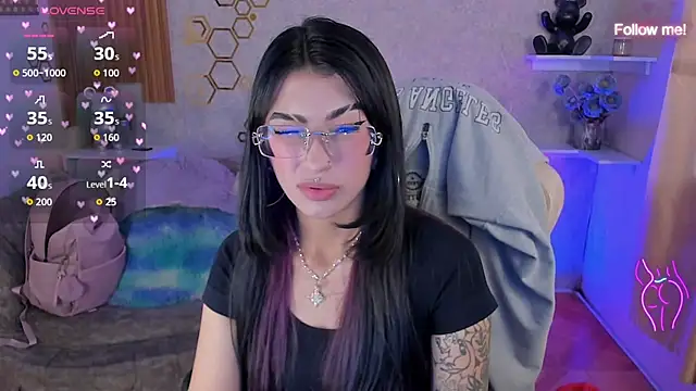 Snapshot of mia_smoke_ chatting on June 17, 2026, 2:07 pm mia smoke online show from June 17, 2026, 2:07 pm
