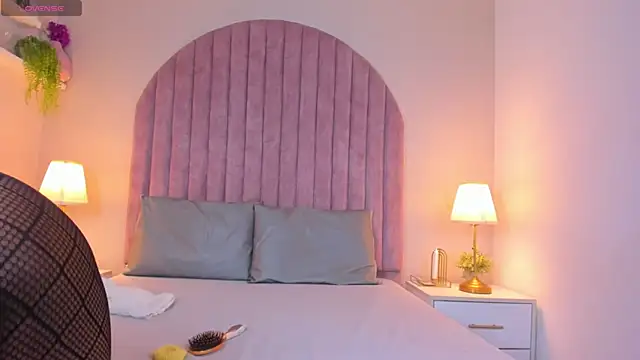 Snapshot of IvannaVega_ chatting on May 14, 2026, 11:50 am IvannaVega online show from May 14, 2026, 11:50 am
