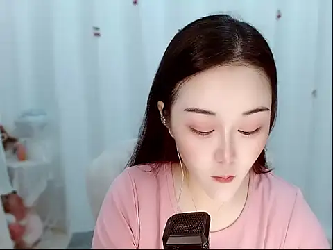 Snapshot of Amy-cnbaby chatting on May 27, 2026, 1:35 am Amy-cnbaby online show from May 27, 2026, 1:35 am