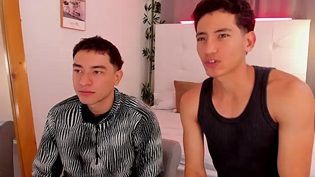 Alejo-and-Thiago online show from June 10, 2026, 12:26 pm