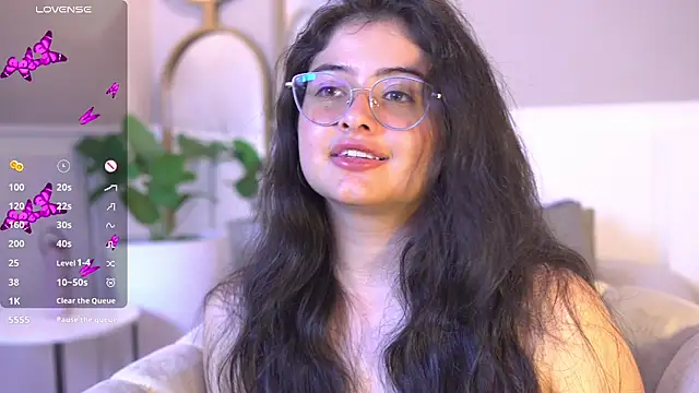 Snapshot of Madison_Flame chatting on August 7, 2026, 1:40 am Madison Flame online show from August 7, 2026, 1:40 am