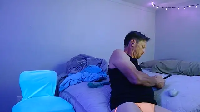 Snapshot of luv2cum2gether25 chatting on June 21, 2026, 12:41 pm luv2cum2gether25 online show from June 21, 2026, 12:41 pm
