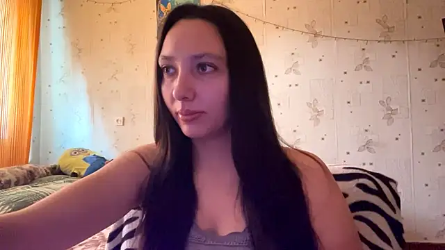Snapshot of SheeringGape chatting on June 17, 2026, 1:30 am SheeringGape online show from June 17, 2026, 1:30 am