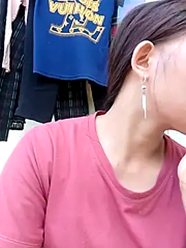 Snapshot of daisyy2 chatting on June 14, 2026, 1:14 am daisyy2 online show from June 14, 2026, 1:14 am