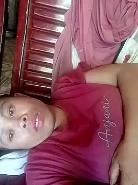 daisyy2 online show from July 10, 2026, 6:17 am