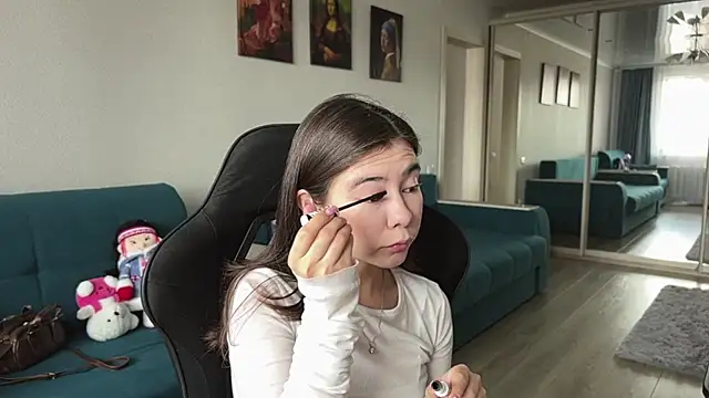 Snapshot of Ellewaay chatting on June 26, 2026, 7:13 am Ellewaay online show from June 26, 2026, 7:13 am