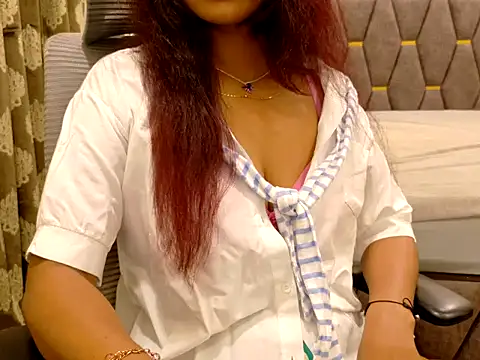 Snapshot of DR_Salini chatting on May 30, 2026, 3:20 pm DR Salini online show from May 30, 2026, 3:20 pm