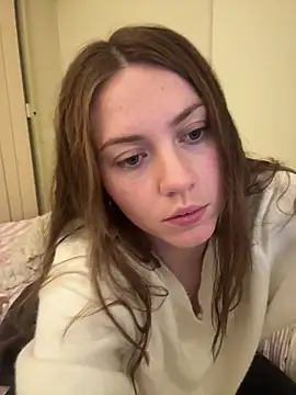 Snapshot of daisycollins chatting on June 2, 2026, 10:50 am daisycollins online show from June 2, 2026, 10:50 am