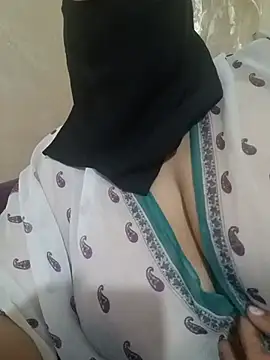 spicydalou3a online show from June 5, 2026, 7:58 am