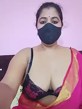 Snapshot of Polly-bhabi chatting on June 2, 2026, 4:20 pm Polly-bhabi online show from June 2, 2026, 4:20 pm