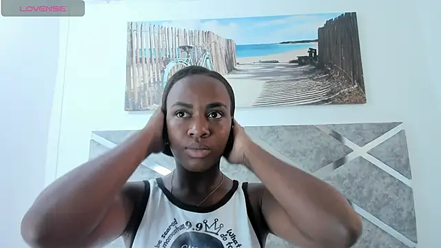 Snapshot of Alisson-Noa chatting on July 16, 2026, 12:22 pm Alisson-Noa online show from July 16, 2026, 12:22 pm