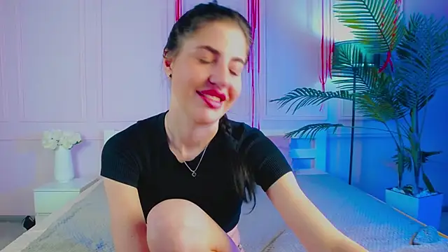 Snapshot of Emily_xoo chatting on May 21, 2026, 6:26 pm Emily xoo online show from May 21, 2026, 6:26 pm