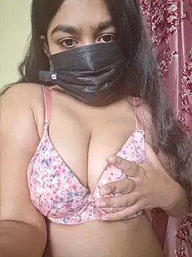 Snapshot of Hot-CouplesX chatting on May 22, 2026, 6:02 pm Hot-CouplesX online show from May 22, 2026, 6:02 pm