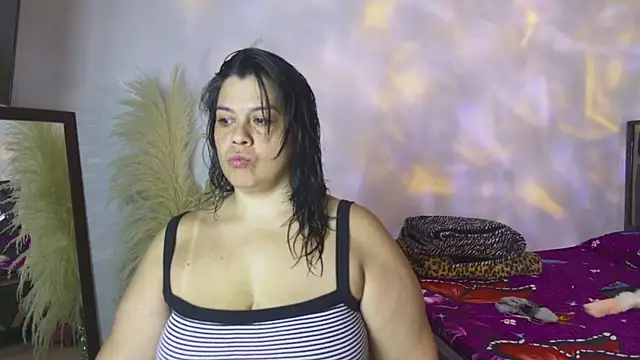 Martina Foxy01 online show from June 21, 2026, 1:03 pm