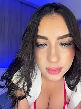 LindseyMos online show from June 7, 2026, 10:46 pm