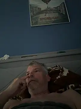 Snapshot of Thor-82 chatting on May 25, 2026, 3:34 am Thor-82 online show from May 25, 2026, 3:34 am