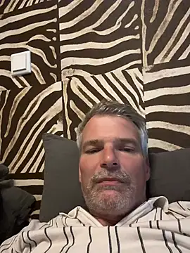 Snapshot of Thor-82 chatting on June 26, 2026, 10:52 am Thor-82 online show from June 26, 2026, 10:52 am