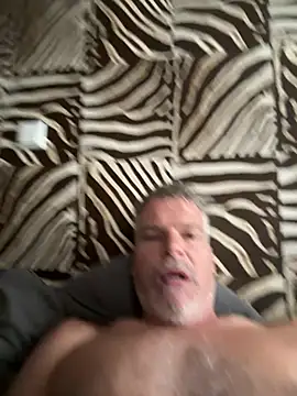 Snapshot of Thor-82 chatting on July 6, 2026, 5:37 am Thor-82 online show from July 6, 2026, 5:37 am