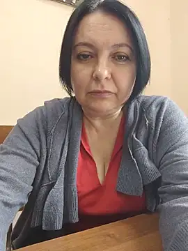 Snapshot of EmmaEmmy40 chatting on May 22, 2026, 9:26 am EmmaEmmy40 online show from May 22, 2026, 9:26 am