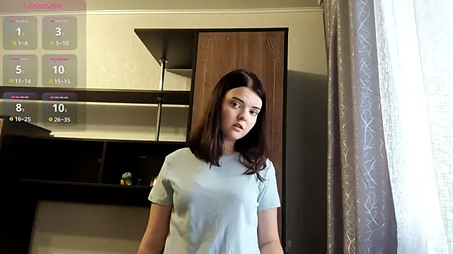 RebelDesiree online show from July 28, 2026, 11:05 am