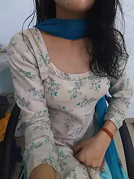 zoya baby  online show from July 2, 2026, 4:29 am